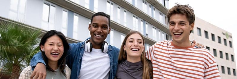 03e630d8-8a96-4adc-8c60-20a61ca21f14